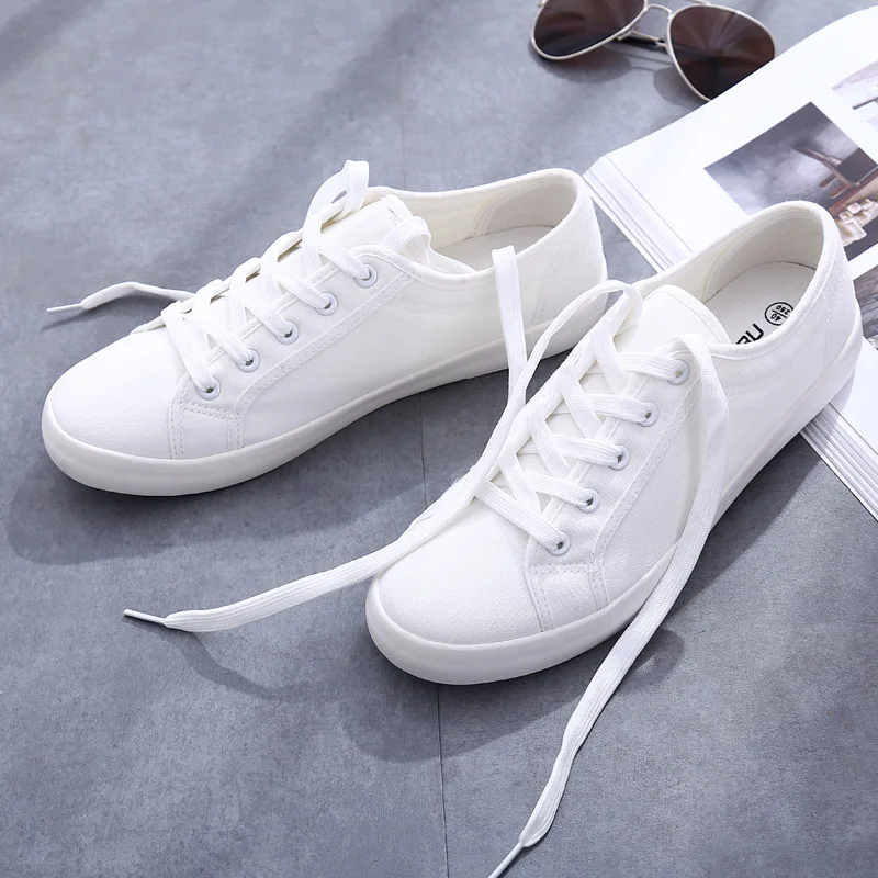 Casal branco sapatos de lona s - White Sneaker Care Kit avaliação e preço