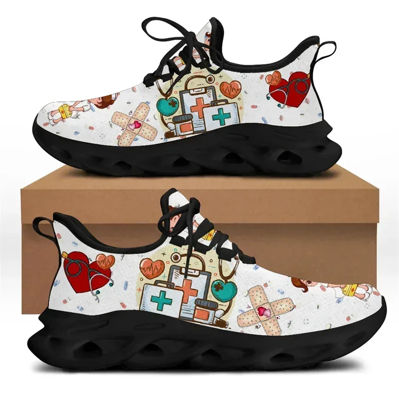 Sapatos de Enfermagem Brancos  - White Sneaker Care Kit avaliação e preço